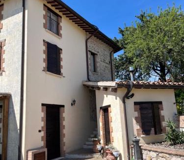 Roselli Apartment | Casa Vacanze Vecchio Frantoio Residenza Moraiolo
