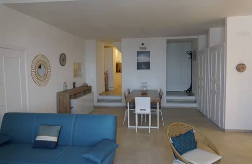 Licola Apartment | Casa Veneziano: a window on the Mediterranean