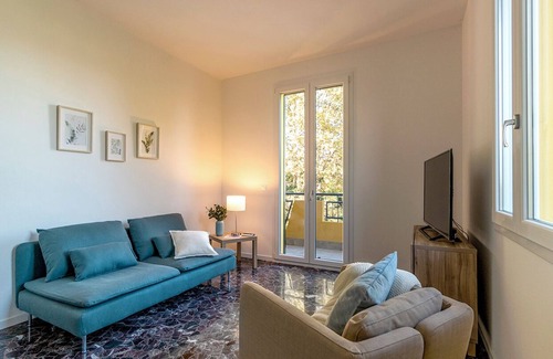 Castel San Pietro Terme Apartment | CASADELFALEGNAME-FRASSINO-corporate staff, 7 letti. sito www.casadelfalegname.it