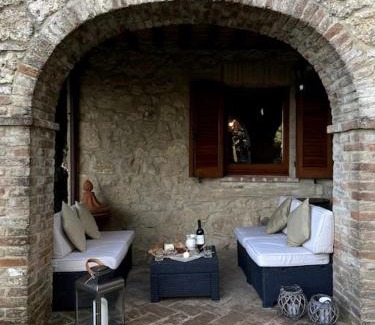 Sarteano Ski Chalet | Casale in Val D Orcia