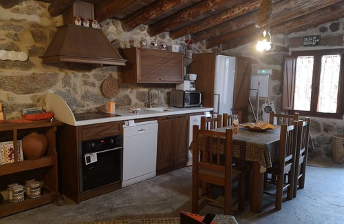 Villar de Corneja House | Casas Rurales Paredes/La Fragua