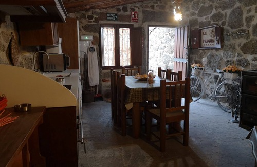 Villar de Corneja House | Casas Rurales Paredes/La Fragua