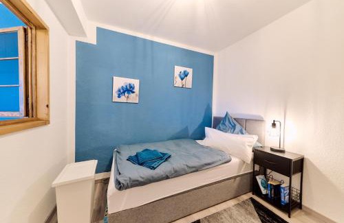 Ronsdorf Apartment | CASATUA - Ruhig - Arbeitsplatz - Balkon - Messe - WiFi