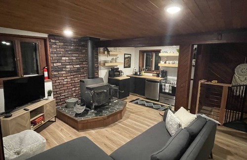Cascade Cabin | Cascade Cabin Nestled At The Base of Pikes Peak