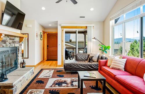 Ronald Apartment | Cascade Cozy at Roslyn Ridge Resort