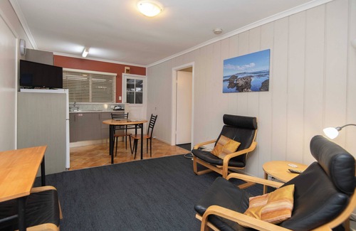 Norfolk Island Apartment | Cascade Garden Apartments