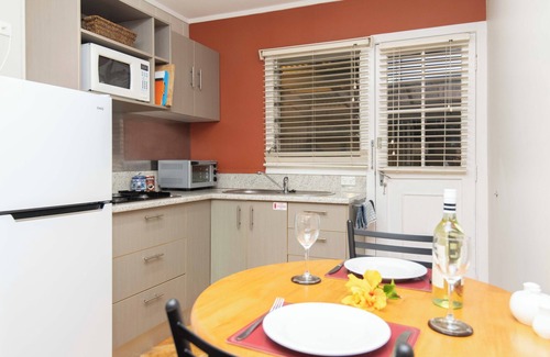 Norfolk Island Apartment | Cascade Garden Apartments