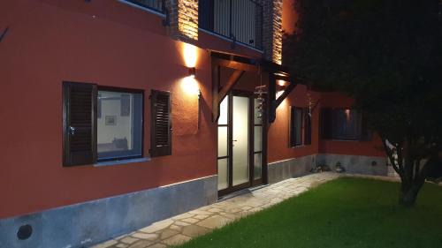 Revello Apartment | Cascina Tetto Cavallo Monolocale Rustico