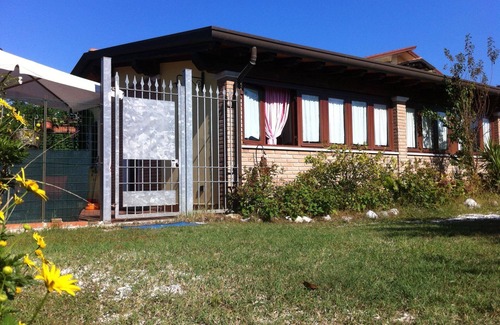 Marina di Massa Apartment | Casette - Casetta dei Limoni