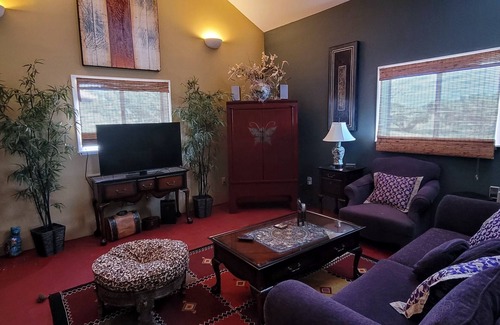 Canoncito House | Casita@BlackWolf Ranch: Your Own Private Santa Fe