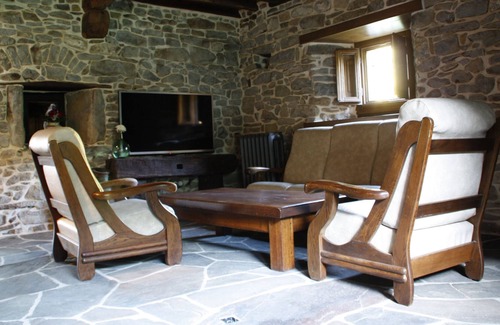 Corigos House | Casona del Castaniu