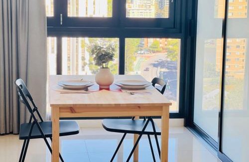 Toowong Apartment | CASSA TOOWONG - Convenient 1B Apt at Central Location with Parking Managed by The Cassa