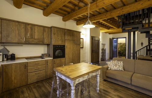Santa Maria Nuova Villa | CASTAGNA apartment 110 sqm with shared swimming pool.