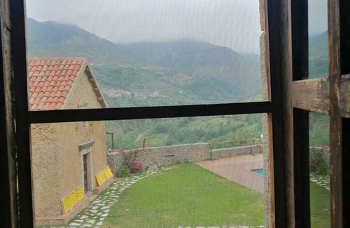 Longi House | Castello di Mile - trekking e relax in Sicilia