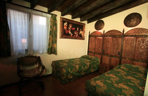 Pavone Canavese Hotel | Castello di Pavone
