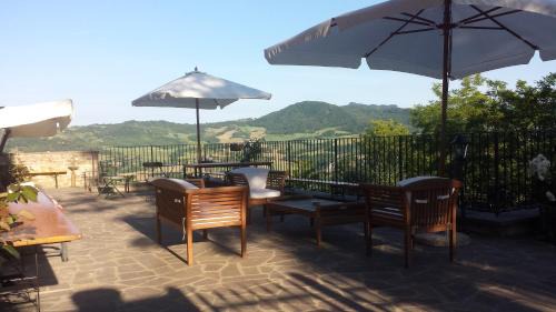 Mercato Saraceno House | Castello Montesasso