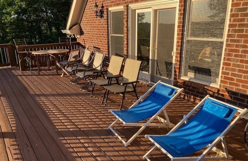 Franklin Apartment | Castle - Bedrooms and Entertainment Loft w/Deck C46