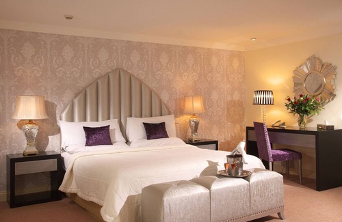 Macroom Hotel | Castle Hotel Macroom