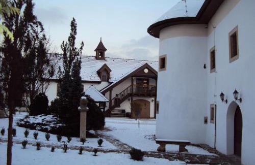 Kotesova Apartment | Castle Kaštieľ Kotešová