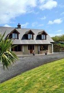 Castletownbere House | castle Road House