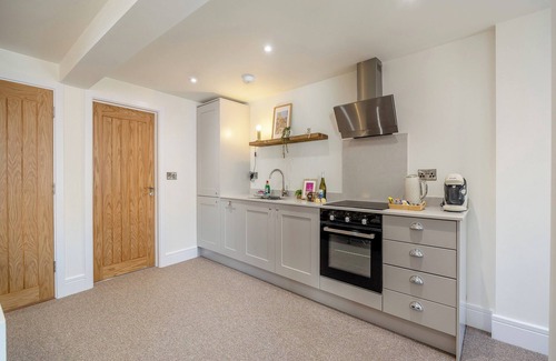 Lincoln Apartment | Castle View Apartment - UK48125