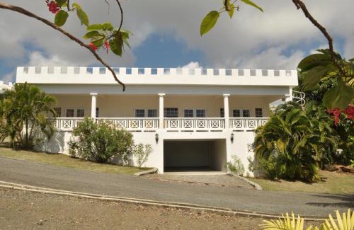 Savannes Resort | Castles In Paradise Villa Resort