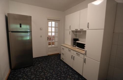 Sugag House | Casuta cu Zorele