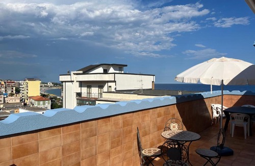 Catanzaro Lido Apartment | CATANZARO LIDO, APPARTAMENTO A 50 METRI DAL MARE