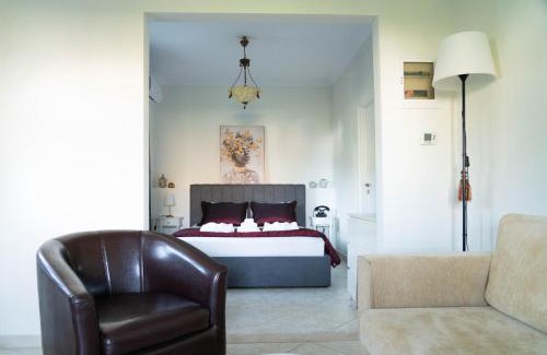 Stomio House | Catherine's Seaside House A