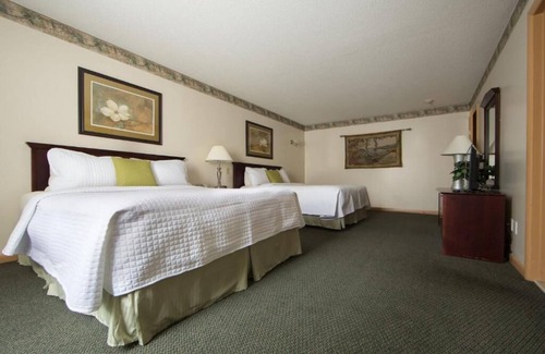 Town of Delaware Resort | Catskill Mountains, Villa Roma Resort is the perfect destination vacation