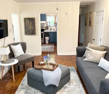 Mount Tremper House | Catskills Quaint Cottage with Peloton Minutes from Hiking