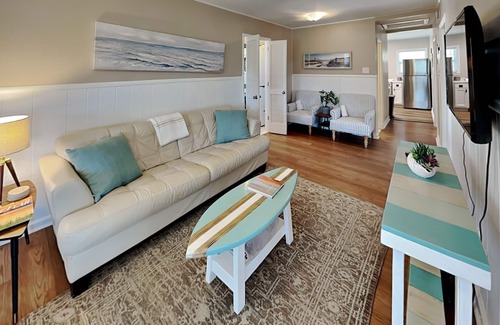 Wilmington Beach House | CB Seabee #2 | Roof Top Deck, Water Views + Pet Friendly!