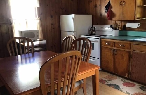 Cedarville Cabin | Cedar Cottage - Les Cheneaux Landing