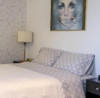 Crysler Hotel | Cedar Drive Inn