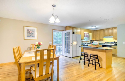 Cedar Mountain Cottage | Cedar Mountain House on 12 Acres - Near Trails!