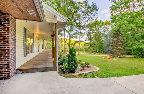 Cedar Mountain Cottage | Cedar Mountain House on 12 Acres - Near Trails!