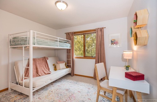 McFarland House | Cedar Ridge Rendezvous 4 Bedroom House with Adjacent Park