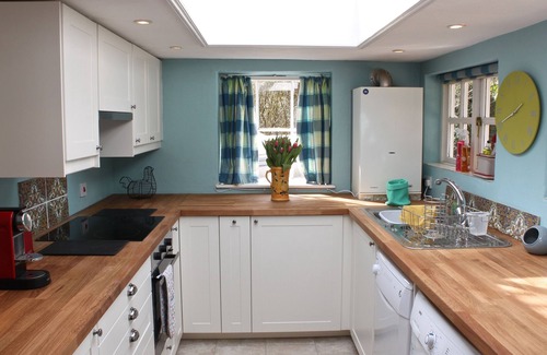 New Forest District Cottage | Cedar-tiled Cottage in own Garden, in Grounds of Nearby Owner's House
