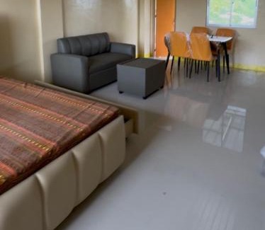Mandurriao Hotel | CEEJ Building Transient Studio Rooms