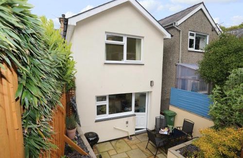 Llanystumdwy House | Celynfa