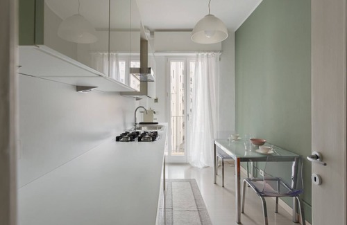 Bullona Apartment | Cenisio 23