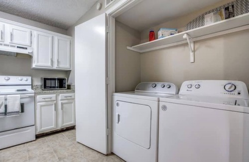Frisco Apartment | Center Of Frisco/walk 2 shops restaurant