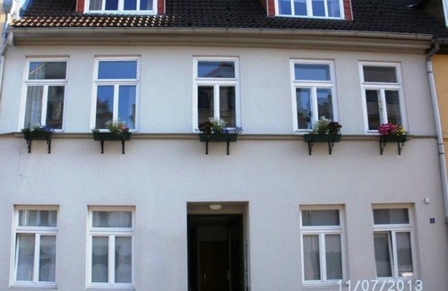 Old Town Apartment | Center punch no. 2 - ABC26