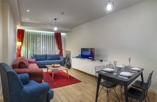 Gayrettepe Apartment | Central and Luxury Residence in Istanbul Besiktas