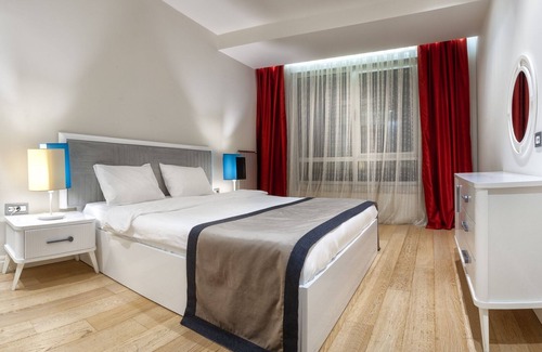 Gayrettepe Apartment | Central and Luxury Residence in Istanbul Besiktas