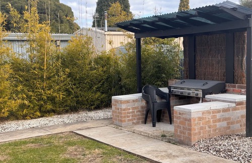 Soldiers Hill Apartment | Central Ballarat, walking distance to trains, restaurants and CBD