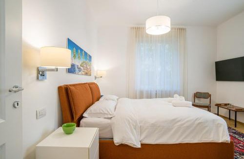Cernobbio Apartment | Central Cernobbio - Modern apartment