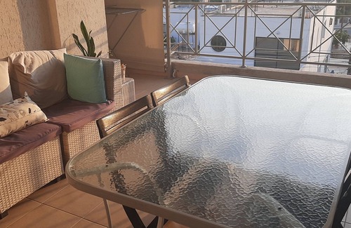 Livadia Apartment | Central, convenient and bright..!