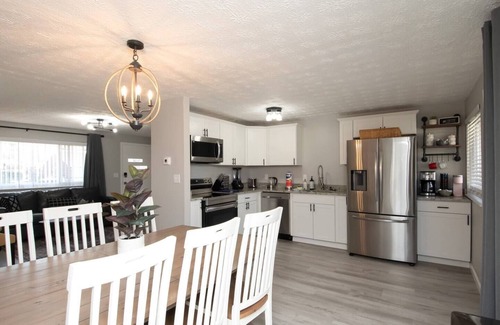 Huber Heights House | Central Location-Patio-Fenced Yard-Pet Friendly