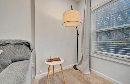Smoketown Jackson House | Central Louisville Gem - Near Airport & Top Spots